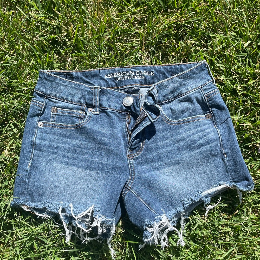 American Eagle cutoff shorts!